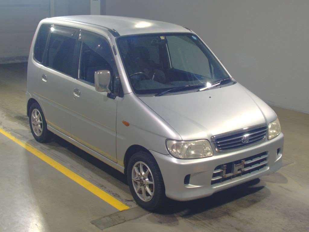 2001 Daihatsu Move L900S[2]