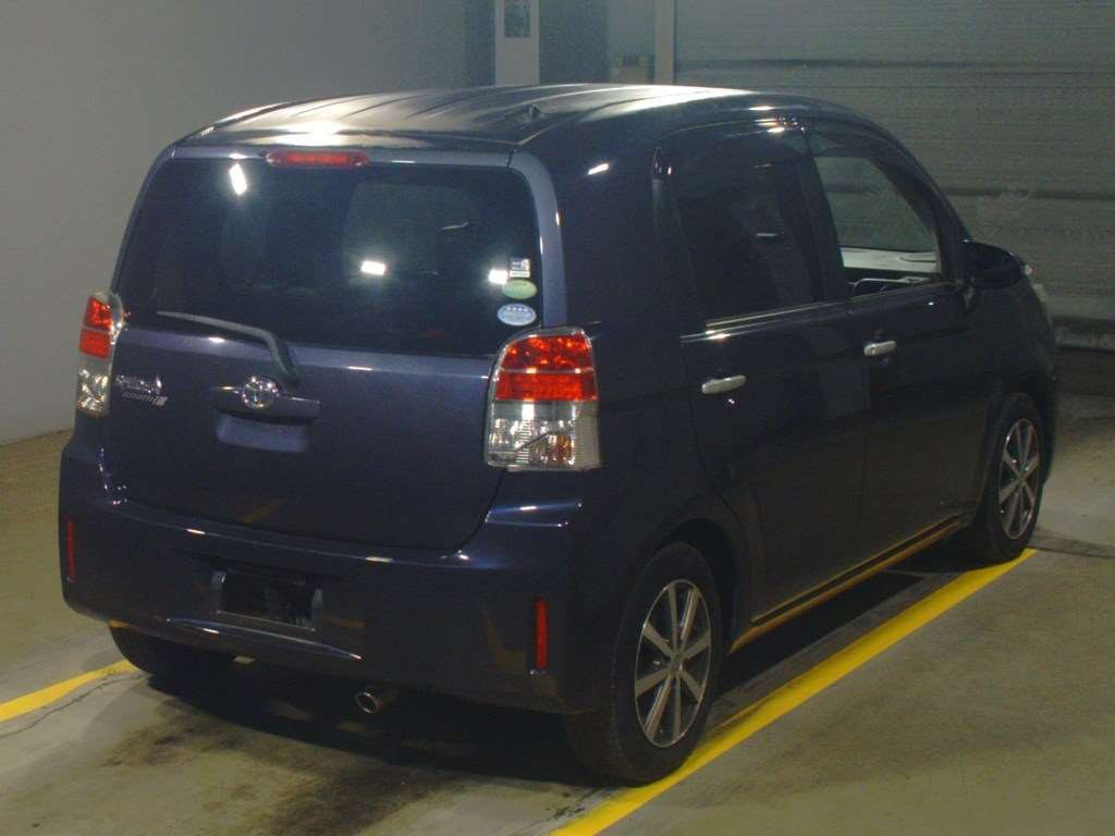 2014 Toyota Spade NCP141[1]