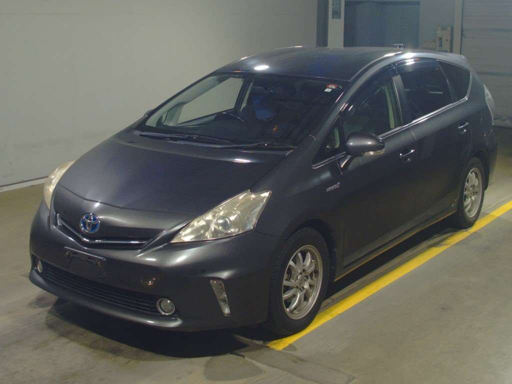 2012 Toyota Prius alpha ZVW41W[0]