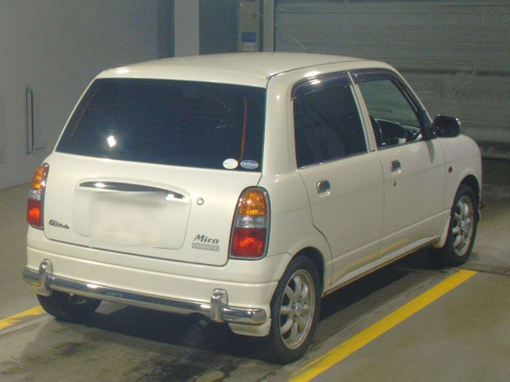 2001 Daihatsu Miragino L700S[1]