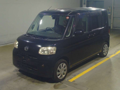 2010 Daihatsu Tanto