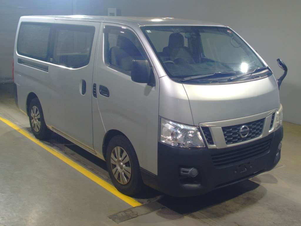 2014 Nissan NV350 CARAVAN VAN VR2E26[2]