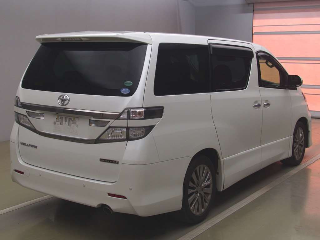 2013 Toyota Vellfire ANH20W[1]