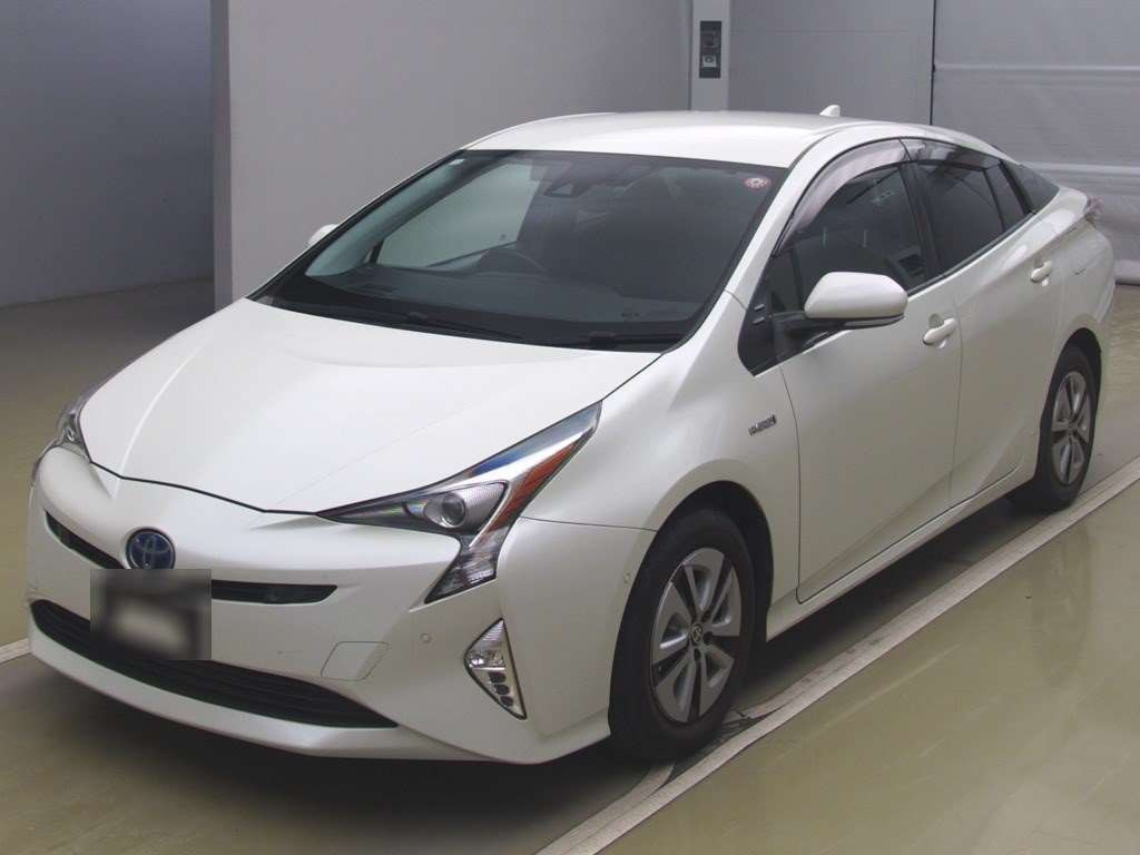 2016 Toyota Prius ZVW51[0]