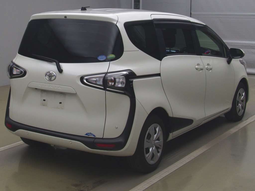 2019 Toyota Sienta NSP170G[1]