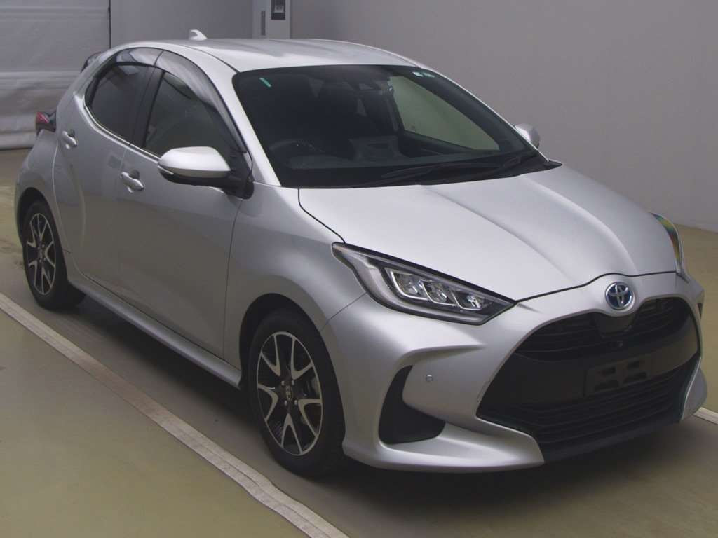 2020 Toyota YARIS MXPH10[2]