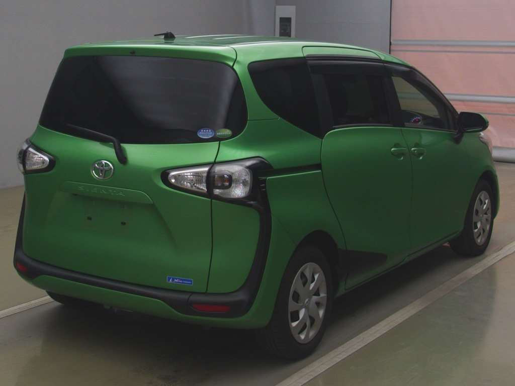 2017 Toyota Sienta NSP170G[1]