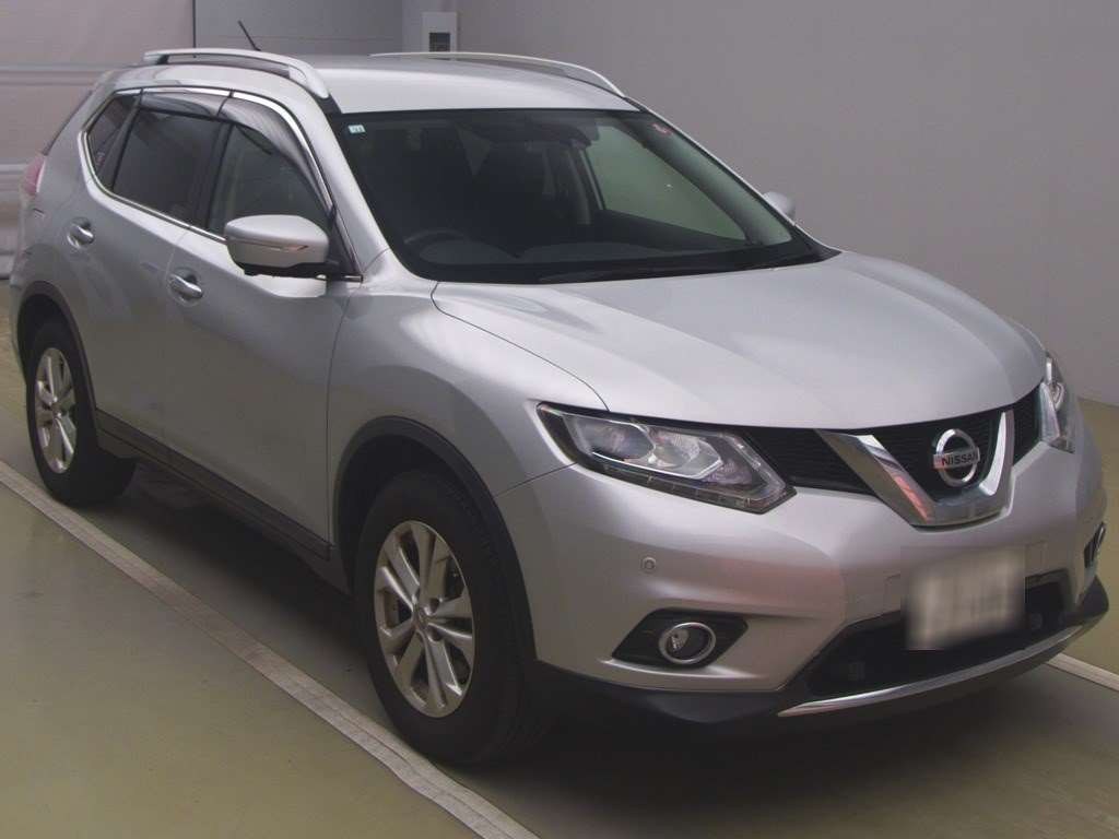 2014 Nissan X-Trail NT32[2]