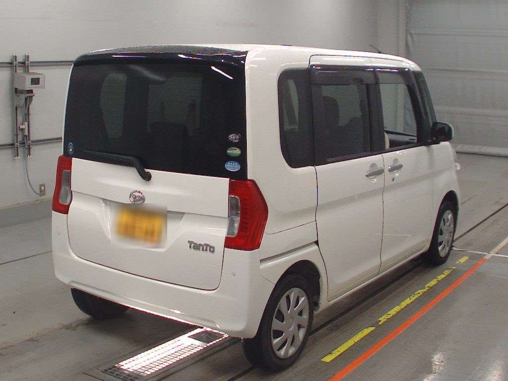 2016 Daihatsu Tanto LA600S[1]