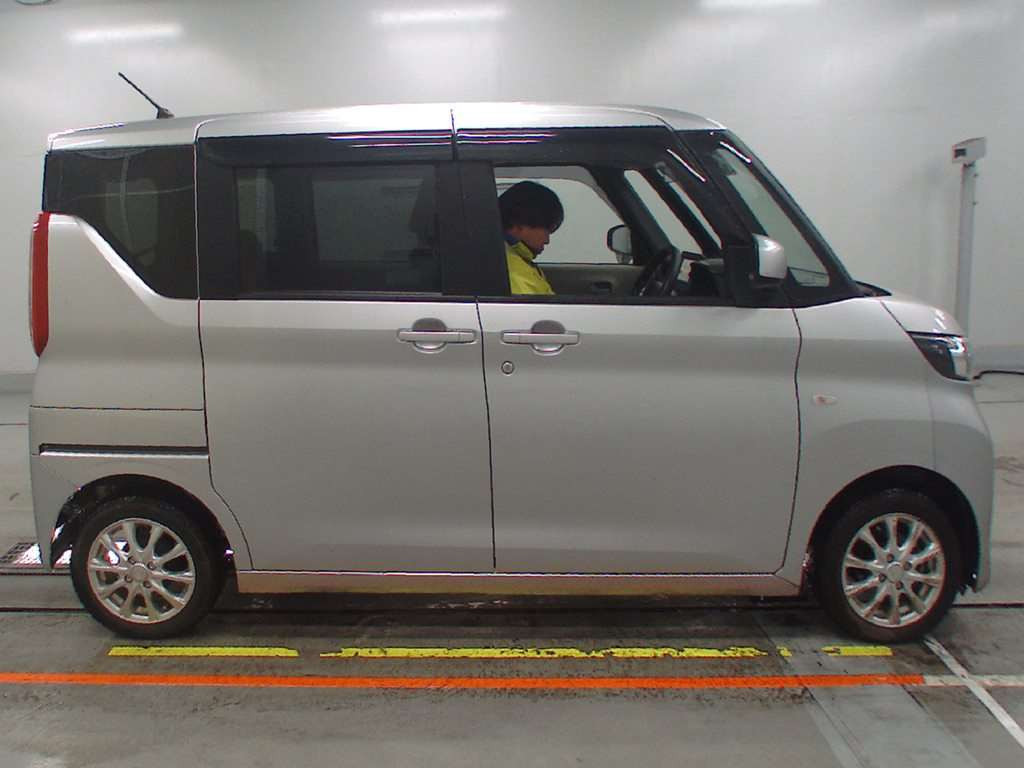 2020 Mitsubishi eK Space B37A[2]