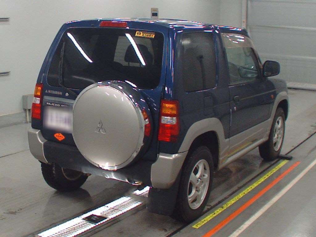 2001 Mitsubishi Pajero Mini H58A[1]