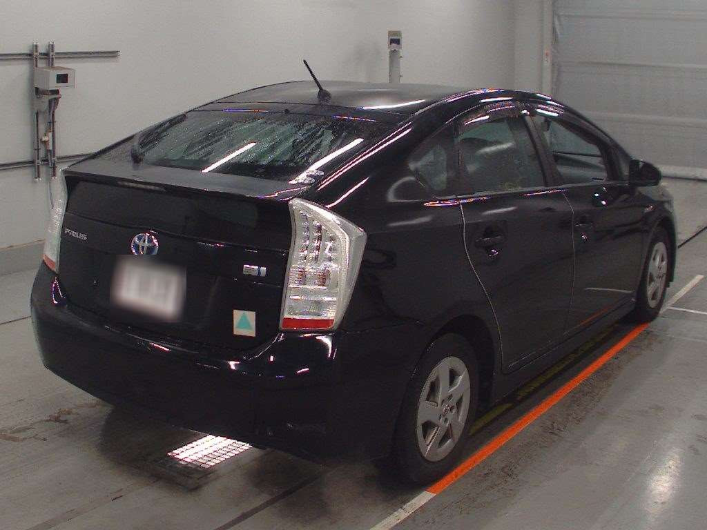 2011 Toyota Prius ZVW30[1]