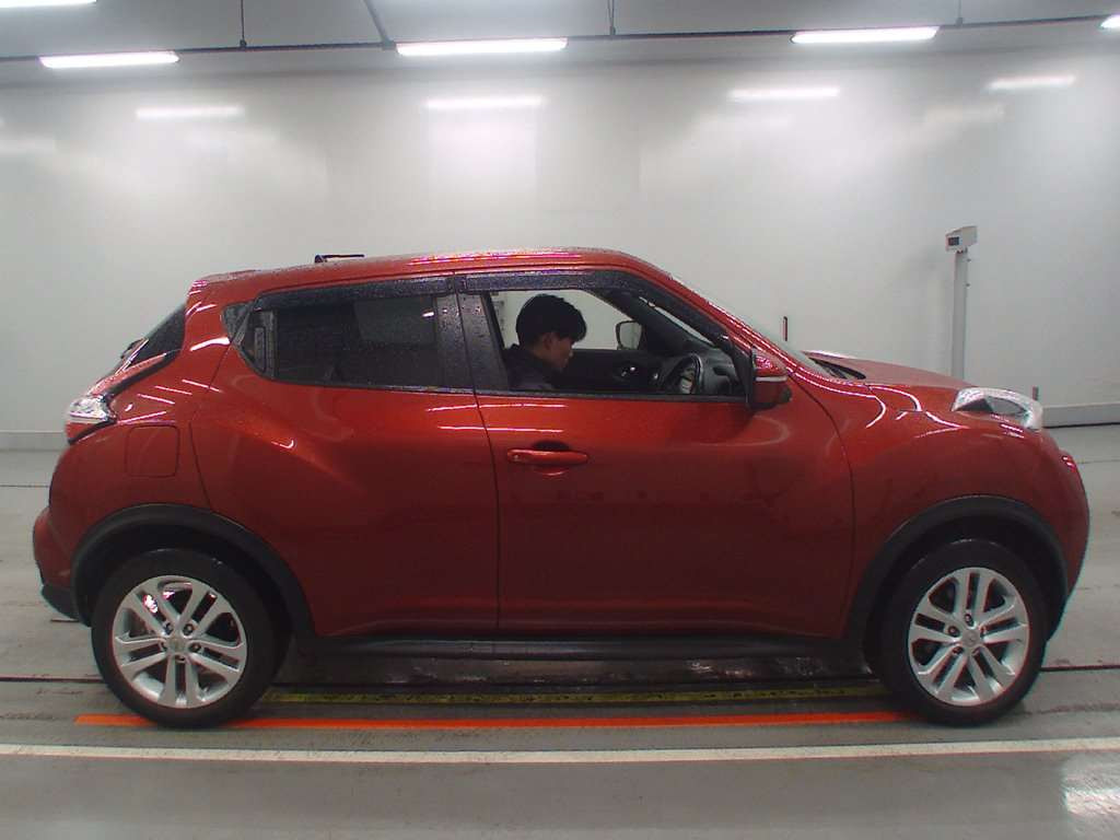 2014 Nissan JUKE YF15[2]