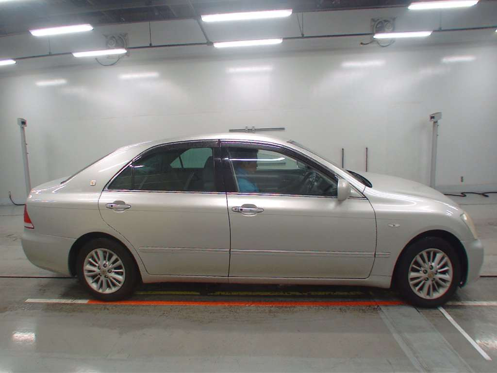 2004 Toyota Crown GRS180[2]