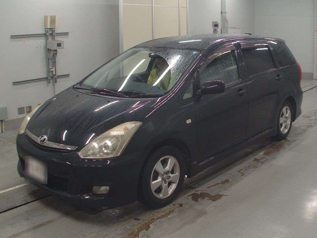 2005 Toyota Wish ZNE10G[0]