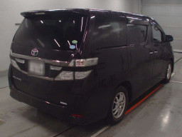 2012 Toyota Vellfire