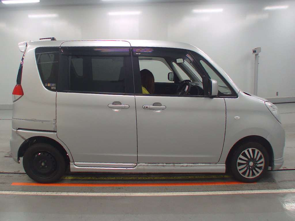 2014 Suzuki Solio MA15S[2]