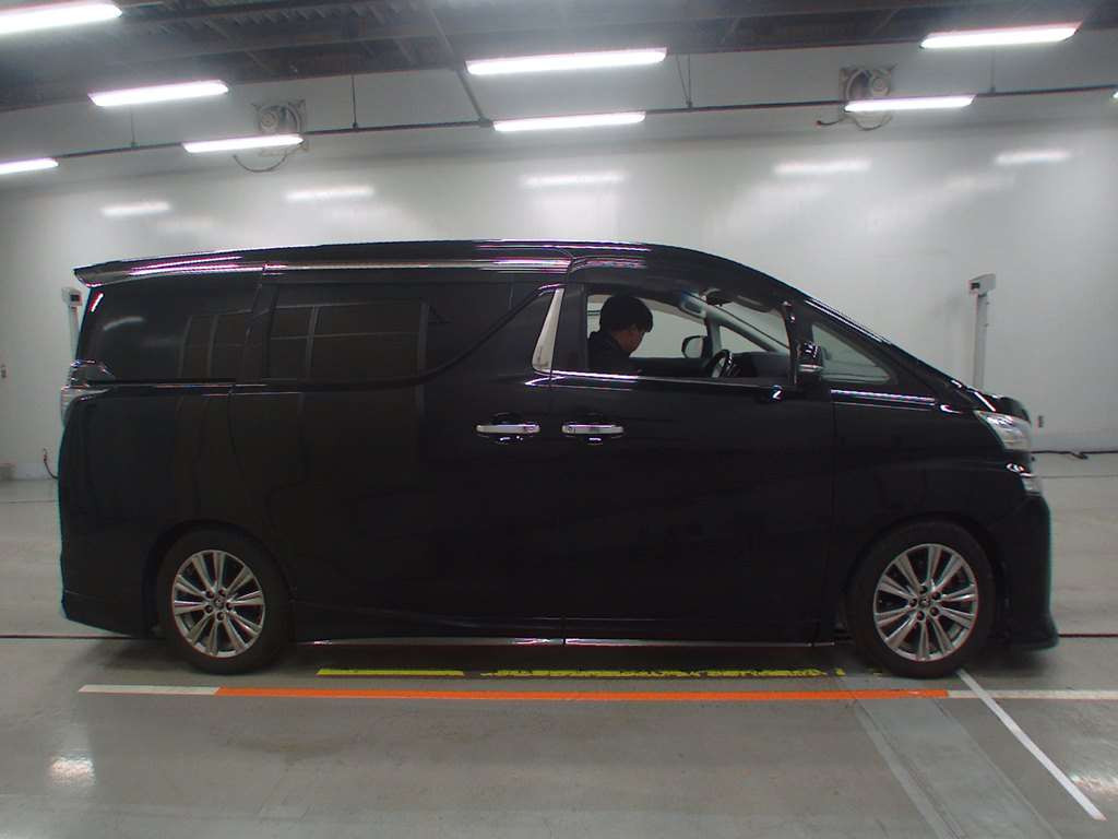 2016 Toyota Vellfire AGH30W[2]