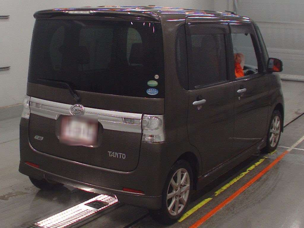 2012 Daihatsu Tanto L375S[1]