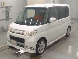 2009 Daihatsu Tanto Custom