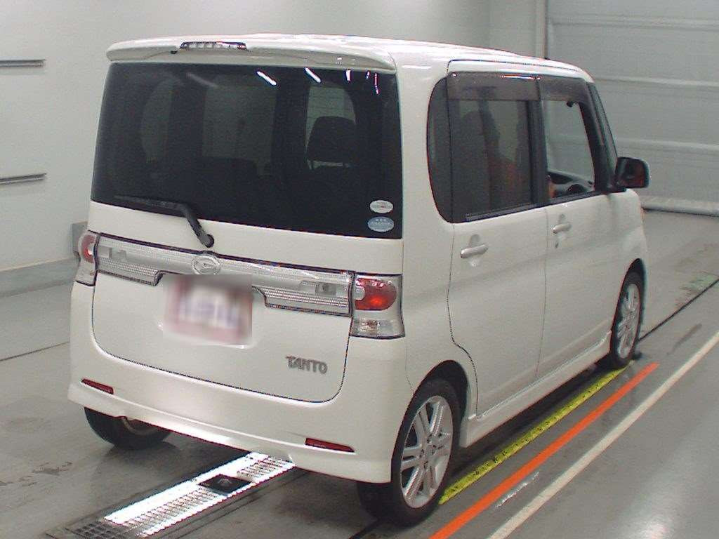 2009 Daihatsu Tanto Custom L375S[1]