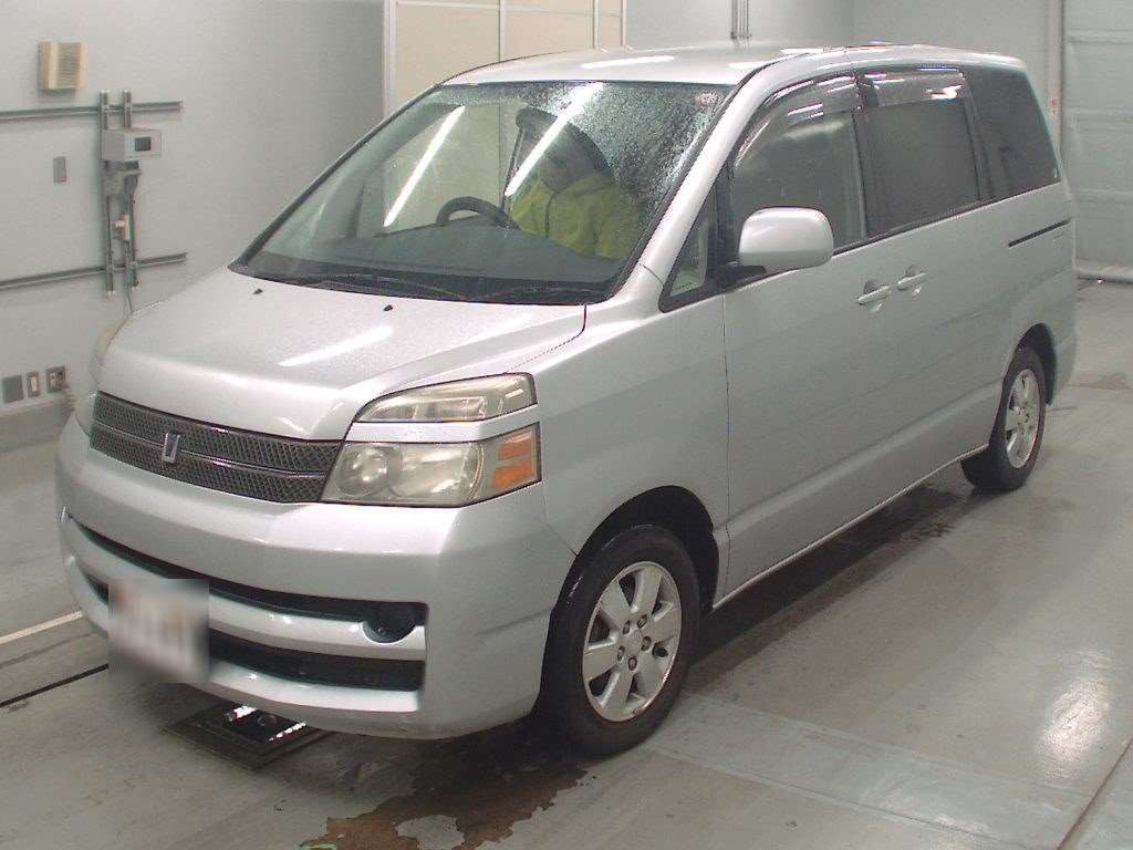 2004 Toyota Voxy AZR60G[0]