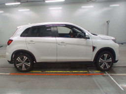 2019 Mitsubishi RVR