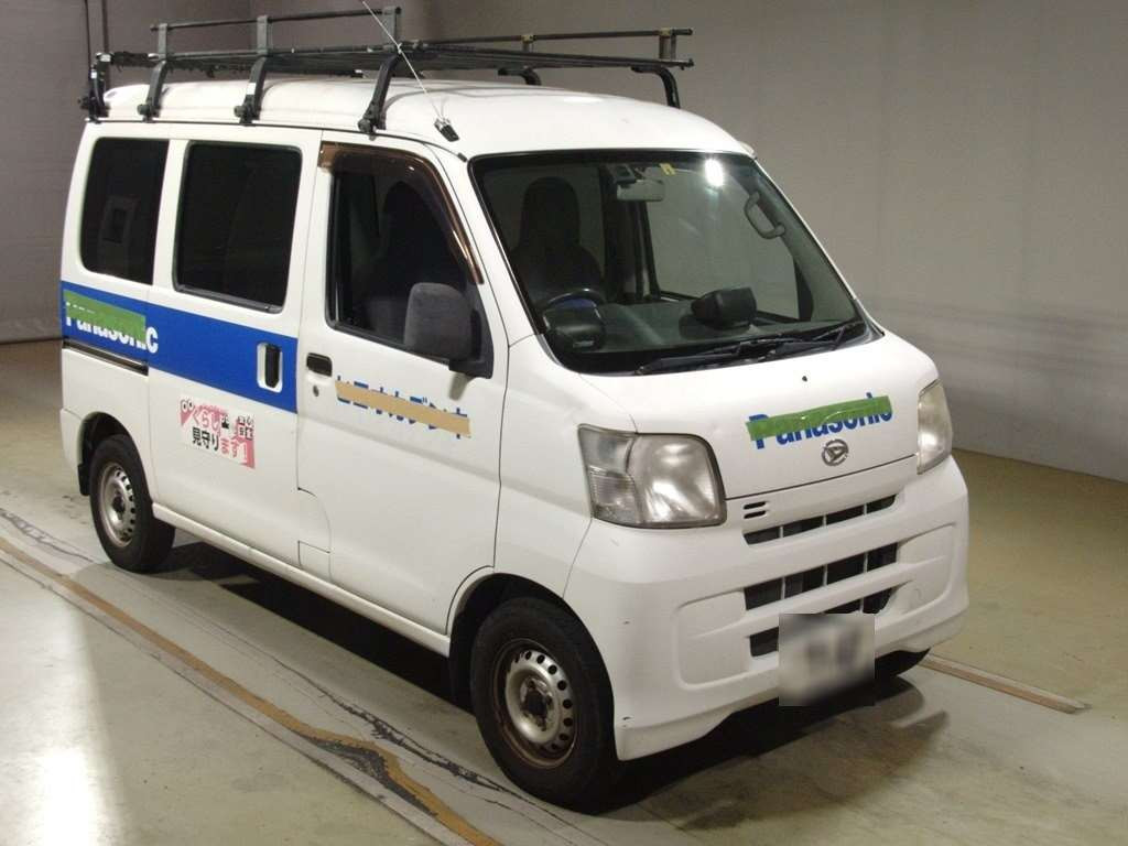 2015 Daihatsu Hijet Cargo S321V[2]