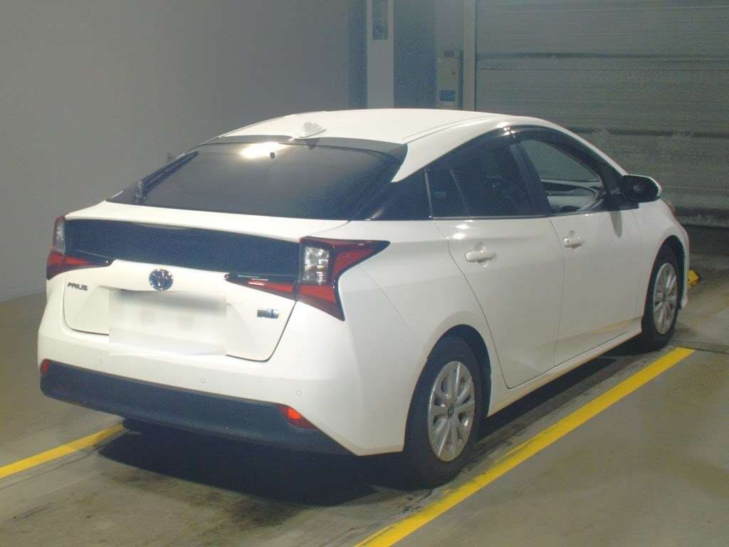 2021 Toyota Prius ZVW51[1]