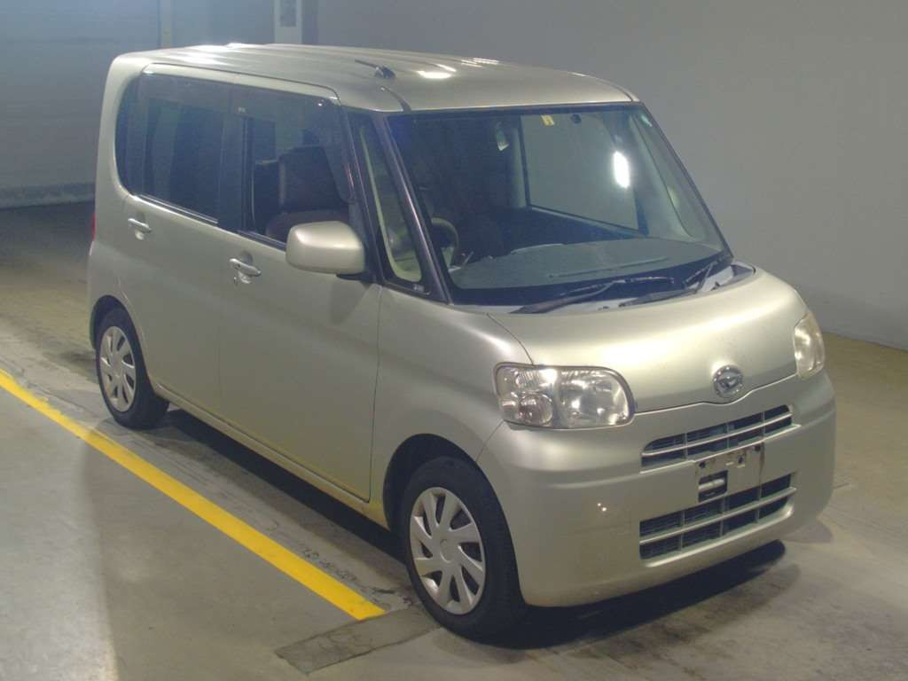 2012 Daihatsu Tanto L375S[2]