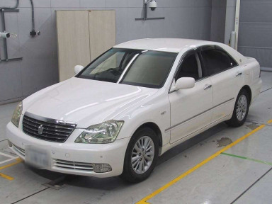 2004 Toyota Crown