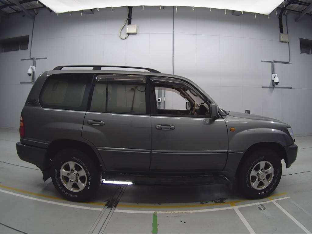 2000 Toyota Land Cruiser 100 HDJ101K[2]