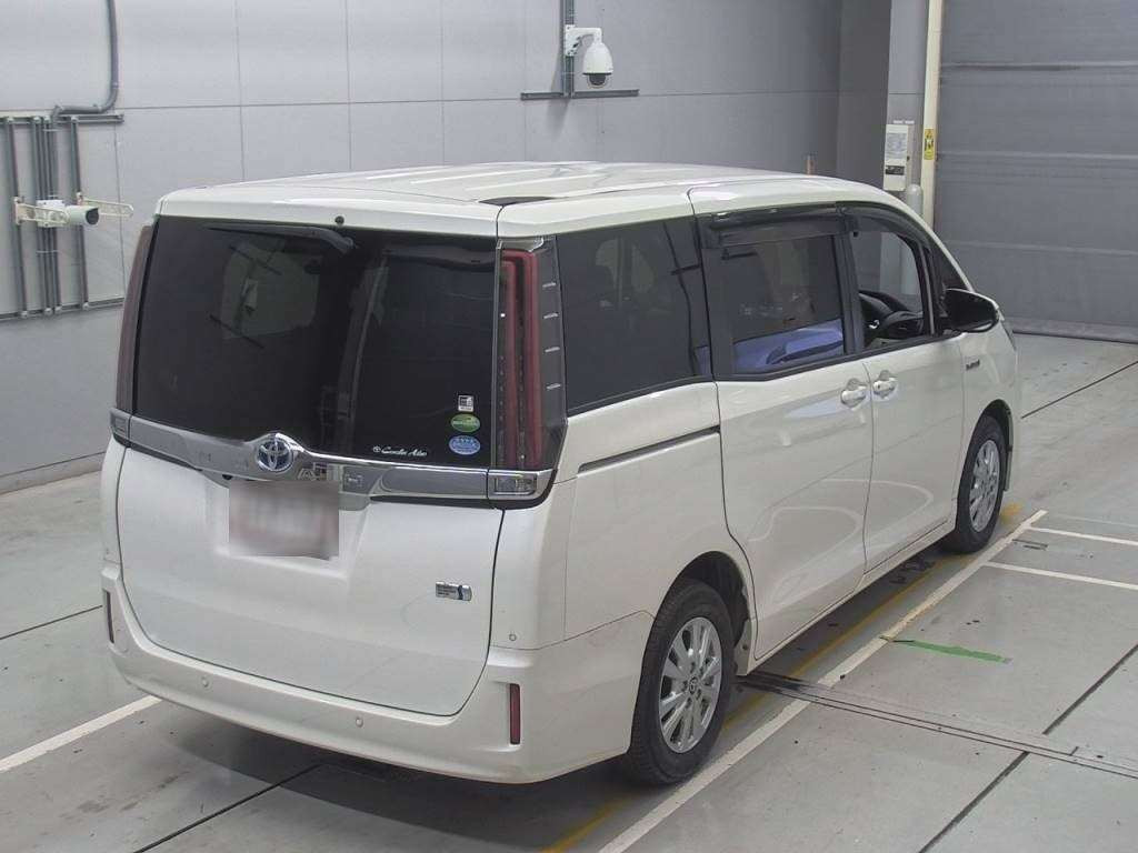 2019 Toyota Noah ZWR80G[1]