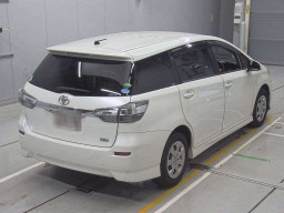 2013 Toyota Wish