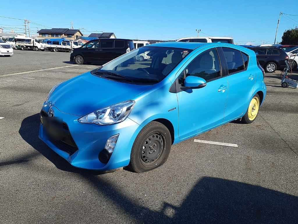 2016 Toyota Aqua NHP10[0]