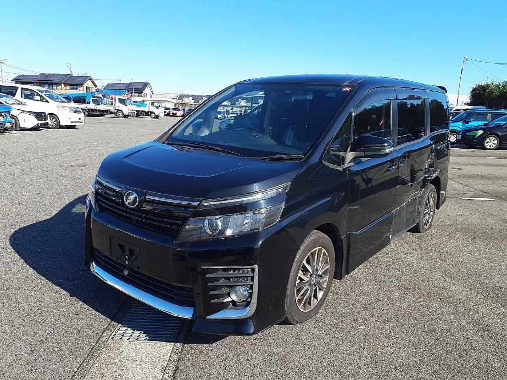 2014 Toyota Voxy ZRR80W[0]