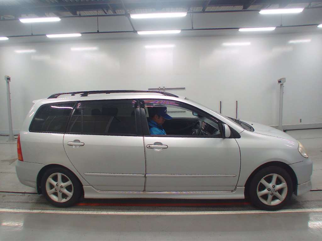 2003 Toyota Corolla Fielder ZZE122G[2]