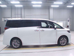 2023 Toyota Alphard