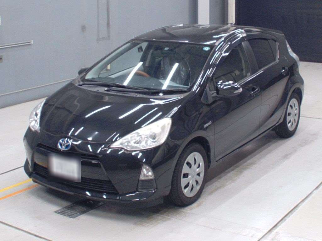 2012 Toyota Aqua NHP10[0]