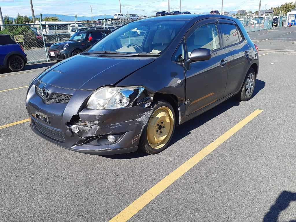 2008 Toyota Auris NZE151H[0]