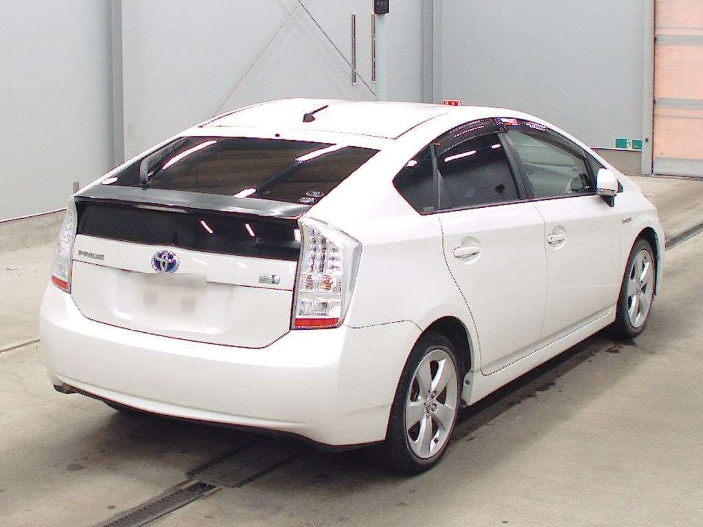 2009 Toyota Prius ZVW30[1]