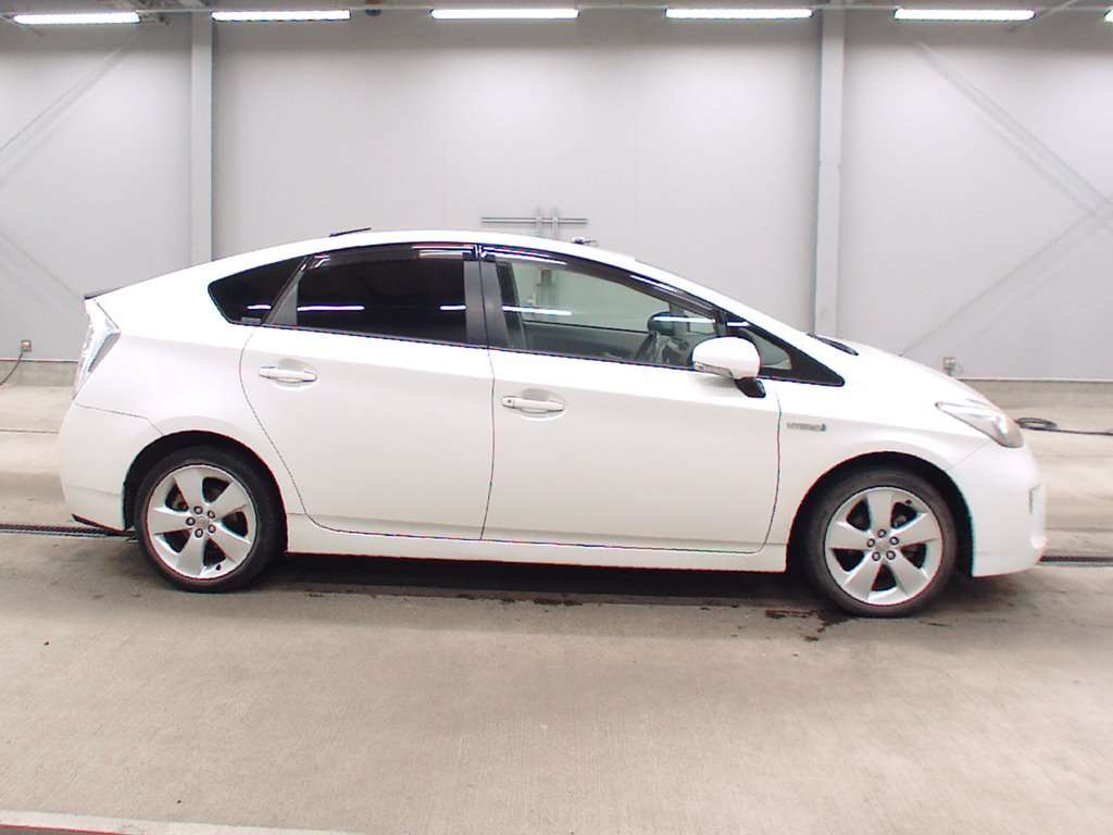 2009 Toyota Prius ZVW30[2]