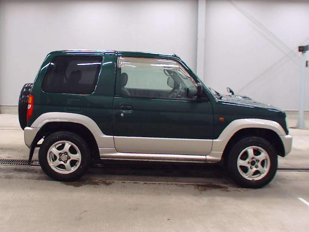 2000 Mitsubishi Pajero Mini H58A[2]