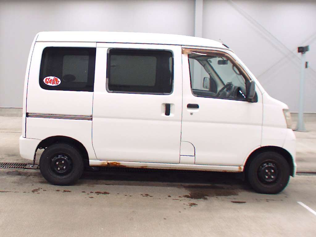 2006 Daihatsu Hijet Cargo S330V[2]