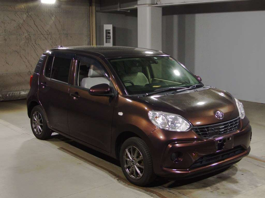 2017 Toyota Passo M700A[2]