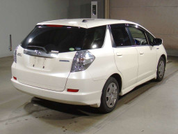 2013 Honda Fit Shuttle Hybrid