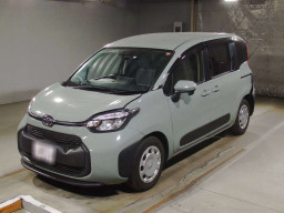 2022 Toyota Sienta