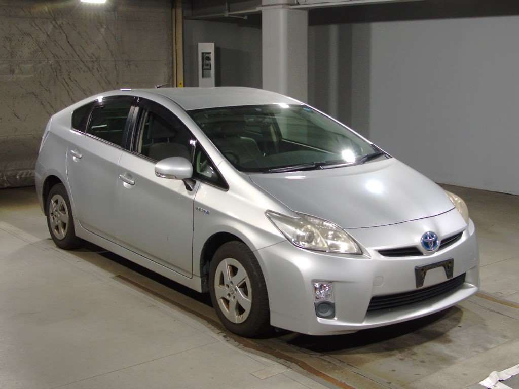 2009 Toyota Prius ZVW30[2]