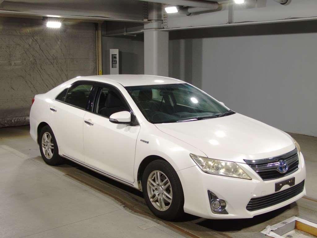 2012 Toyota Camry AVV50[2]