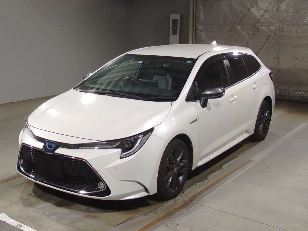 2020 Toyota Corolla Touring Wagon ZWE211W[0]